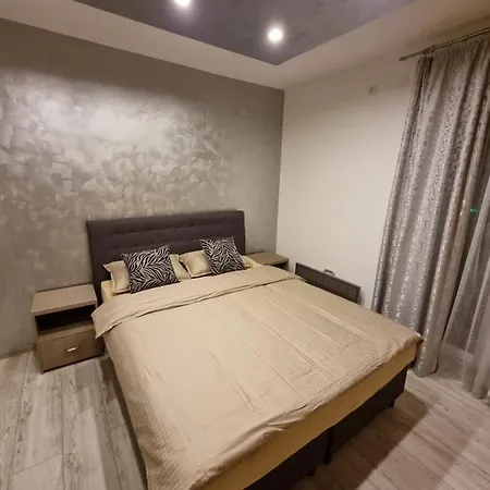 Apartman Premier *
